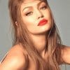 Beautiful Gigi Hadid adult paint by numbers